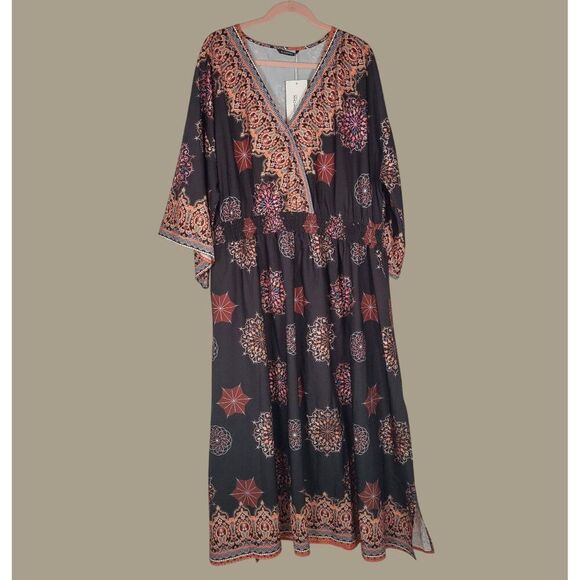 Bloomchic Wrap Front Dress with Kimono Sleeves  Size 26 NWT - Picture 1 of 6